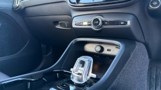 Volvo Xc40 2.0 T4 Inscription 5dr AWD Geartronic Petrol Estate